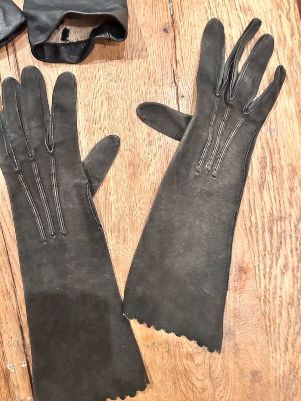 Vintage Black Long Leather Gloves